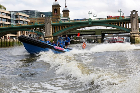 London River Thames ThamesJet5